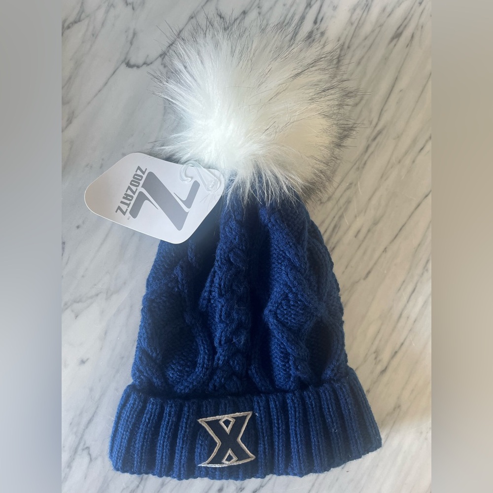 Knit winter hat, NWT